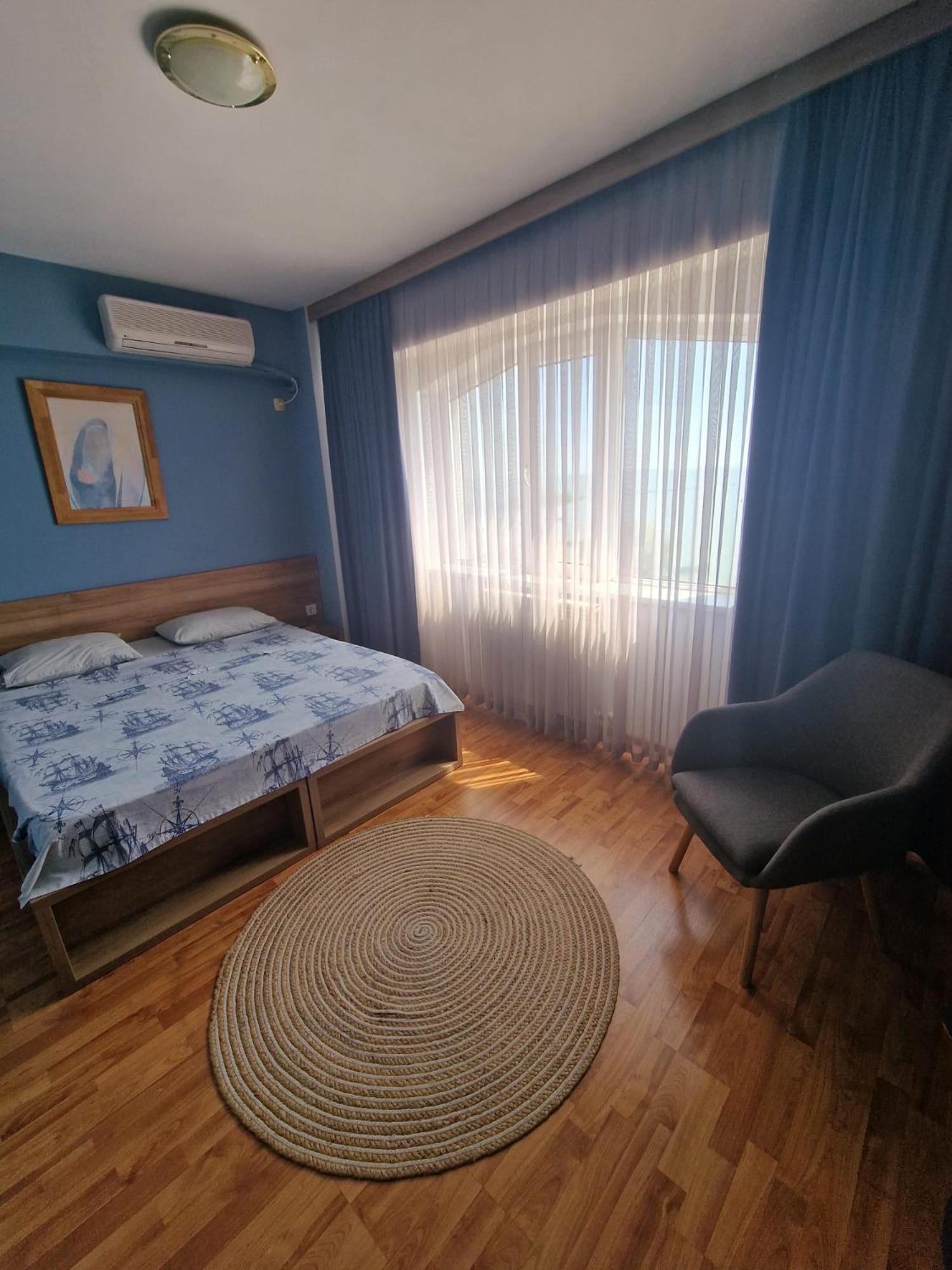 Hotel Poarta Apelor Sarichioi Esterno foto