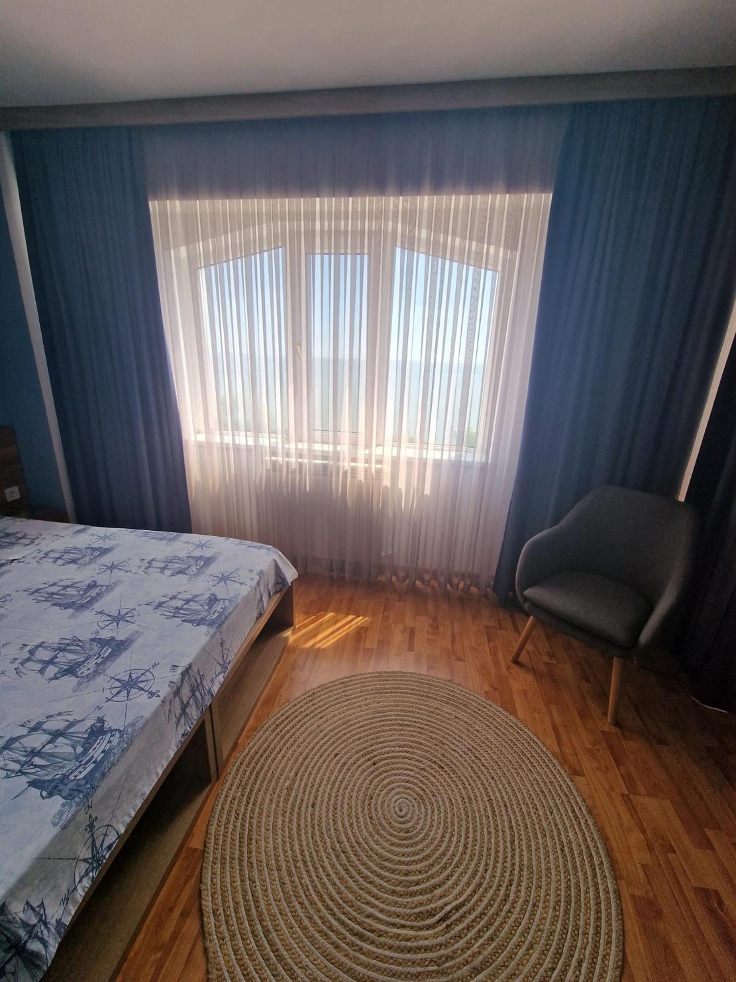 Hotel Poarta Apelor Sarichioi Esterno foto